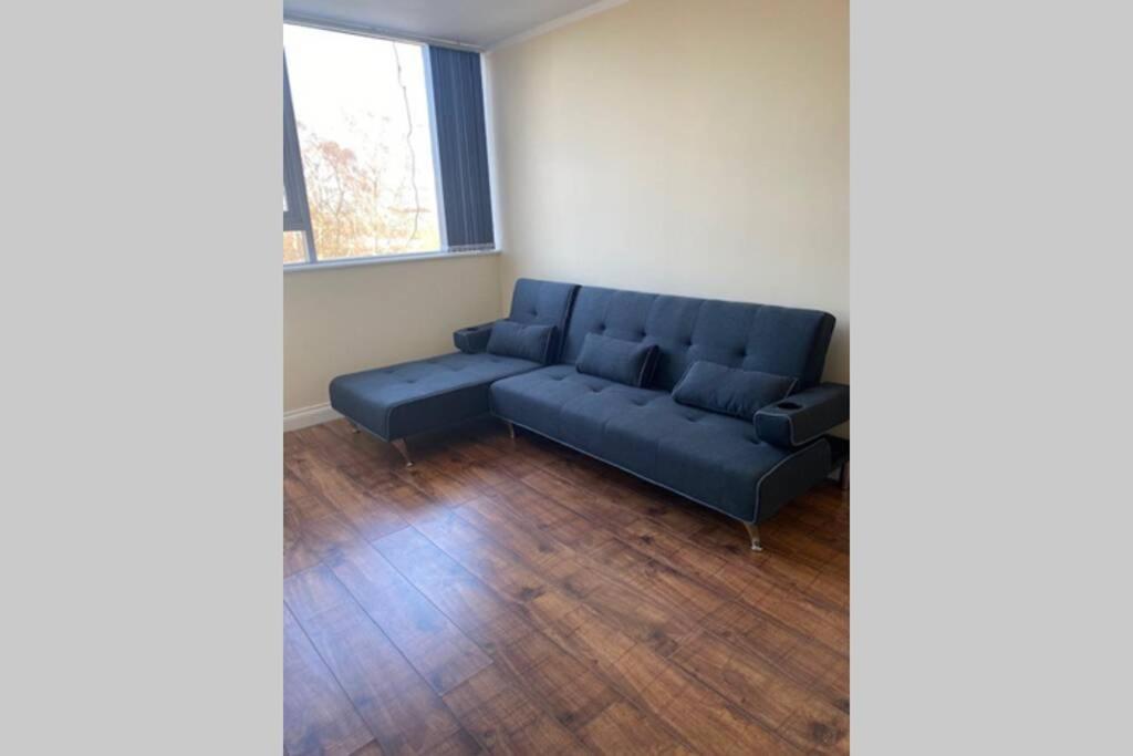 3 Bed Contemporary Crewe Apartment Exteriör bild